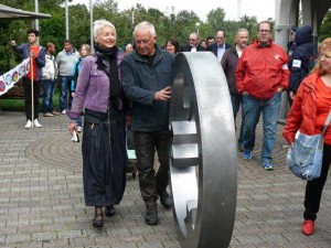 Ring rollen Gregor Merten und Carmen Dietrich Apostelkirche